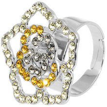 将图片加载到图库查看器，Clear Cut Out Flower Adjustable Ring
