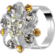 将图片加载到图库查看器，Feminine Exotic Flower Adjustable Ring
