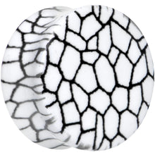 Load image into Gallery viewer, Snake Skin Glow in the Dark Saddle Plug 2G to 1 Inch
