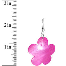 将图片加载到图库查看器，Pink Hammershell Flower Earrings
