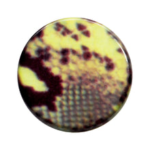 Load image into Gallery viewer, 4G Green Snake Skin Acrylic Saddle Plug
