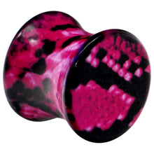 Load image into Gallery viewer, 00G Pink Snake Skin Acrylic Saddle Plug
