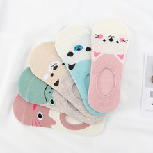 Load image into Gallery viewer, 5 Pairs Cute Animal Spring Women Cotton Boat Socks Set Korean Style Funny Cat Dog Panda Low Cut Ankle Short Socks
