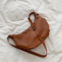 Load image into Gallery viewer, New PU Leather Shoulder Bag for Women Designer Wide Belt Handbags with Chain For LadiesWomen'S Big Bag Spring New Fashion Korean Leisure Half Round Women'S Bag Simple Large Capacity One Shoulder Oblique
