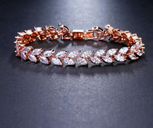 将图片加载到图库查看器，Luxury Diamond Shiny Fashion Charm AAA Cubic White Zircon Four Colors Leaf Jewelry Bracelets For Woman Elegance Wedding Party Gift
