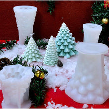 将图片加载到图库查看器，3D Christmas Candle Silicone Mold Santa Claus Christmas Tree 3D Silicone Candle Resin Mold DIY Aromatherapy Wax Candle Soap Concrete Clay Craft Cake Home Party Decor Creative DIY Scented Aromatherapy Candle Making Mold Decor
