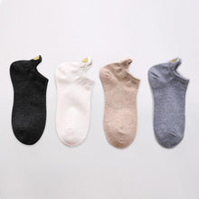 将图片加载到图库查看器，4 Pairs Fashion Socks New Spring Cotton Non-Slip No-Show Boat Socks Novelty Girls Cute Heart Embroidery Casual Funny Ankle Socks Pack For Women
