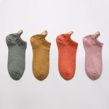 将图片加载到图库查看器，4 Pairs Fashion Socks New Spring Cotton Non-Slip No-Show Boat Socks Novelty Girls Cute Heart Embroidery Casual Funny Ankle Socks Pack For Women
