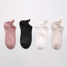 将图片加载到图库查看器，4 Pairs Fashion Socks New Spring Cotton Non-Slip No-Show Boat Socks Novelty Girls Cute Heart Embroidery Casual Funny Ankle Socks Pack For Women
