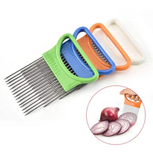 将图片加载到图库查看器，4-Pieces: All-In-One Onion Holder Slicer Set

