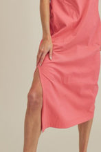Load image into Gallery viewer, Side Slit Round Neck Sleeveless Midi Dress For Women Versatile, Chic &amp; Comfortable for Any Occasion
