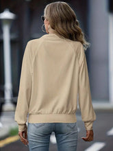 Load image into Gallery viewer, Simple White Zip Up Collared Neck Raglan Sleeve Jacket Comfortable Versatile Casual Women Wear
