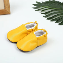 Load image into Gallery viewer, Beautiful Spring And Autumn Baby Toddler Shoes Soft Soles Small Comfortable Children Shoes
