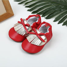Load image into Gallery viewer, Beautiful Spring And Autumn Baby Toddler Shoes Soft Soles Small Comfortable Children Shoes
