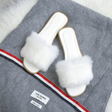 将图片加载到图库查看器，Fashion Fur Flat Women's Slippers Plus Size Spring Summer Fluffy Fur Slippers Shoes Woman Plush Fur Slip On Flip Flop Flat Furry Fur Slides Outdoor Sandals Furry Slides Summer Sandals Open Toe Indoor Outdoor Fluffy Slides
