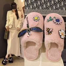 Load image into Gallery viewer, Winter Woman Warm Home Slippers Women Diamond Flip Flops Fur Slides Anti-slip Indoor Slippers Slip On Bedroom Shoes Memory Foam Wool Lining Indoor Ourdoor Non Skid Slippers

