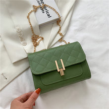 Load image into Gallery viewer, Decent Black Luxury Crossbody Bags For Women And Girls Designer Small Messenger Shoulder Bag For Women Women's Fashionable And Versatile Diamond Lattice Chain Crossbody Bag
