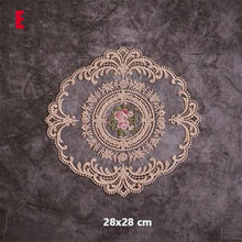 将图片加载到图库查看器，5-Pack: 3 Styles Vintage Lace Embroidery Placemat
