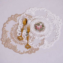 将图片加载到图库查看器，5-Pack: 3 Styles Vintage Lace Embroidery Placemat
