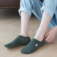 Load image into Gallery viewer, 5 Pairs Kawaii Cute Animal Print Socks Set Invisible Happy Fashion Ankle Funny Socks Set Girl Cotton Summer Silicone Non-slip Boat Socks Ankle Socks For Men And Women
