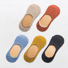 Load image into Gallery viewer, 5 Pairs Women Cotton Low Cut Socks Solid Snowflake Soft Summer Silicone Non-slip Deep Mouth Prevent Heel Loss Slipper Socks For Women
