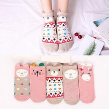 Load image into Gallery viewer, 5 Pairs/Set Women's Cotton Happy Cute Cat Short Socks Print Cartoon Animal Casual Summer Socks Red Heart Funny Ankle Socks Pure Cotton Socks For Men And Women
