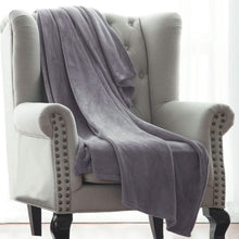 将图片加载到图库查看器，50” X 60” Ultra Soft Micro-Fleece Throw Blanket
