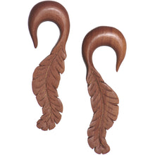 Load image into Gallery viewer, 7/16 Organic Wood Leaf in the Wind Hand Carved Hanger Set
