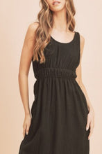 将图片加载到图库查看器，Stylish Side Slit Round Neck Sleeveless Tank Dress For Women Comfortable, Versatile, and Perfect for Casual and Dressy Occasions
