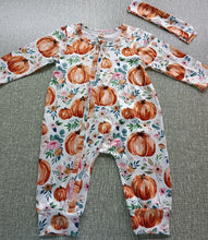 Load image into Gallery viewer, Baby Girls Footies Floral Print Ruffles Single Breasted Playsuit Headband Clothes Outfits For Girls with Bow Floral Printed
