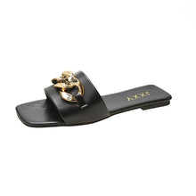 将图片加载到图库查看器，Women Sandals Design Gold Chain Closed Toe Slip On Mules Shoes Flat Heels Square Head Casual Slides Summer Slippers Open Toe Flat Sandals Metal Chain PU Leather Slides Shoes
