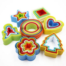 Load image into Gallery viewer, 5Pcs/set Silicone Heart Star Xmas Tree Shape Cookies Cutter Molds Biscuit Plunger Forms For Baking Mousse Cake Decor Tools Cookie Cutter Set Biscuit Cutter Set Multi-size Sandwich Fondant Cake Cutter
