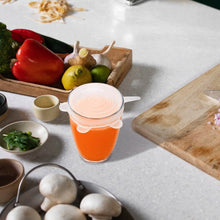 Load image into Gallery viewer, 6-Pack: Reusable Silicone Stretch Container Lids Covers for Food Storage - Fit Most Containers
