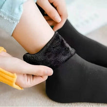 Load image into Gallery viewer, 4-Pairs: Ultra-Soft Plush Lined Thermal Socks - Comfy Mid Tube Socks - Black
