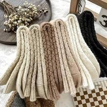 Load image into Gallery viewer, 6-Pairs: Autumn and Winter Thick Warm Solid Socks
