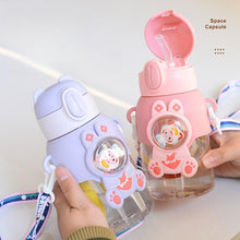 将图片加载到图库查看器，600ml Kids Water Bottles Summer Cute High Beauty Straw Cup for Girls School Baby Leak proof Cartoon Children Water Bottle Water Bottle Cute Water Bottles for Girls Water Bottle with Straw and Adjustable Strap Portable Leakproof Bottles
