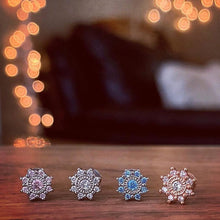 将图片加载到图库查看器，1/4 Clear CZ Starflake Cartilage Tragus Earring
