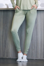 Load image into Gallery viewer, Women's Bamboo Lounge Jogger Pants
