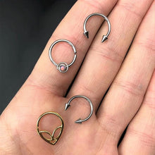 将图片加载到图库查看器，16G 3/8 Gold Tone UFO Alien Septum Ring
