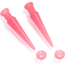 Load image into Gallery viewer, 2 in 1 Pink Glow in Dark Interchangeable Screw Fit Plug and Taper Set
