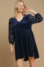 将图片加载到图库查看器，Dotted Lace Sleeve Tiered Velvet Mini Dress For Women – Vintage Velvet Dress, Lace Sleeve Mini Dress, Tiered Velvet Dress, Elegant Party Dress
