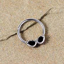 Load image into Gallery viewer, 16G 3/8 Clear Gem 50s Retro Summer Sunglasses Hinged Segment Ring
