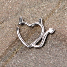 Load image into Gallery viewer, 16G 1/4 Little Devil Halloween Heart Closure Ring
