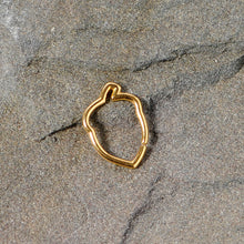 Load image into Gallery viewer, 16G 3/8 Gold Tone Autumn Acorn Closure Ring
