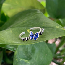Load image into Gallery viewer, Blue Gem Ornate Butterfly Toe Ring
