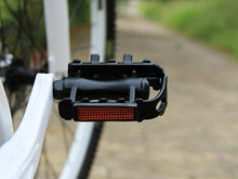 将图片加载到图库查看器，Reflective Setting On Both Sides All-aluminum Large Pedal Bicycle Universal Non-slip Pedal Riding Equipment Bike Pedals Mountain Road Bicycle Flat Pedal-Universal Lightweight Aluminum Alloy Platform Pedal For Travel Cycle-Cross The Road
