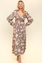 Load image into Gallery viewer, Twisted Detail Ruffled Hem Floral Dress with Side Pockets For Women – Feminine Floral Print, Sophisticated Twist Detail, Fun Ruffled Hem &amp; Convenient Pockets
