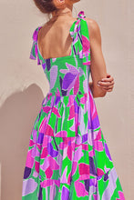 将图片加载到图库查看器，Long Floral Tie-Shoulder Smocked Midi Dress Perfect For Vacation &amp; Summer Days
