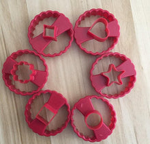 Load image into Gallery viewer, 6Pcs Cookie Cake Cutter Decorating Fondant Cutters Tool Cookie Cutters Round Multifunctional Fudge Pastry Baking Mold Star Cookie Cutter Heart Center
