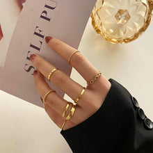 将图片加载到图库查看器，7-Piece: Women's Gold Knuckle Ring Set
